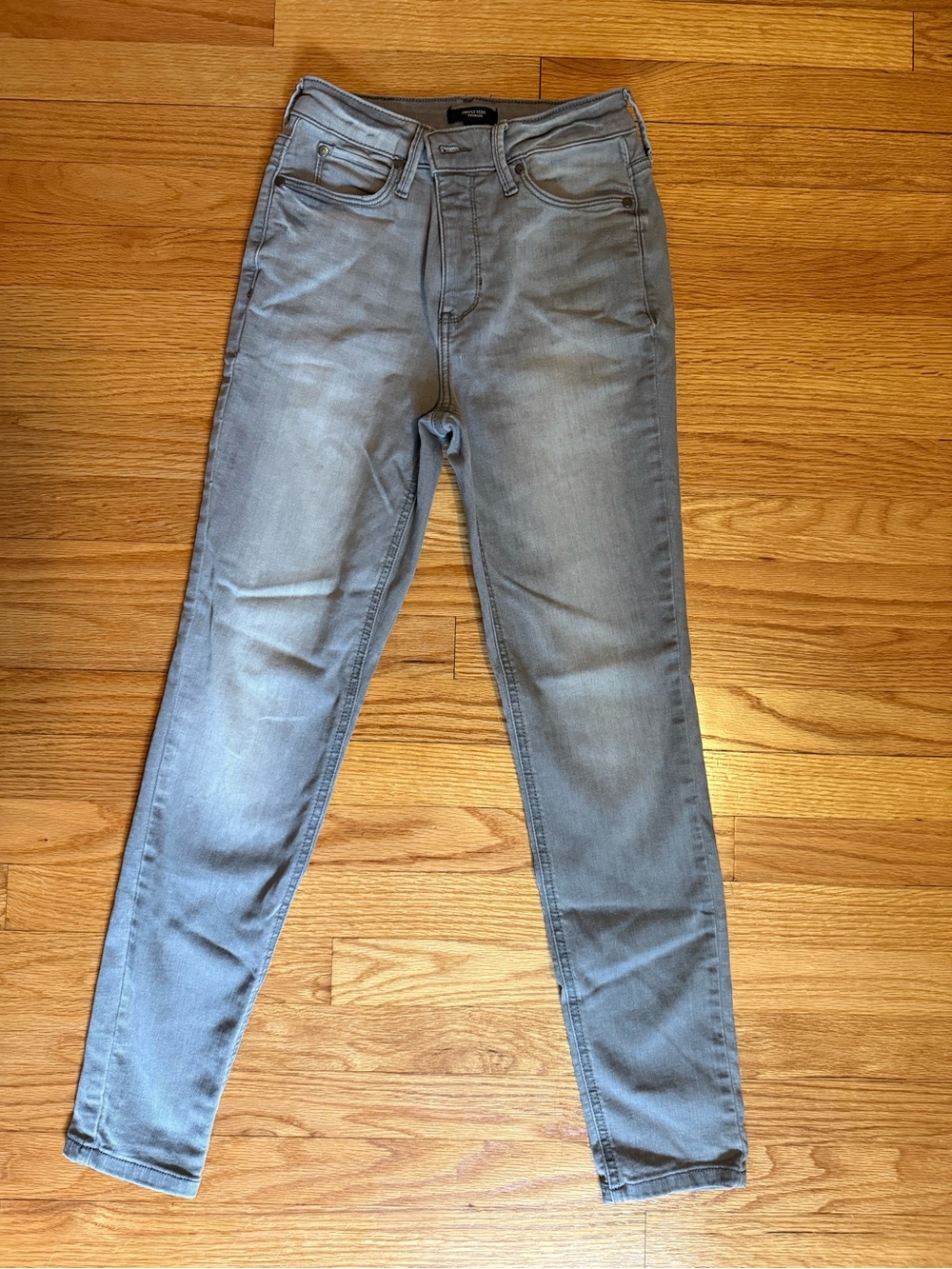 Simply Vera Vera Wang Gray Denim Jeans